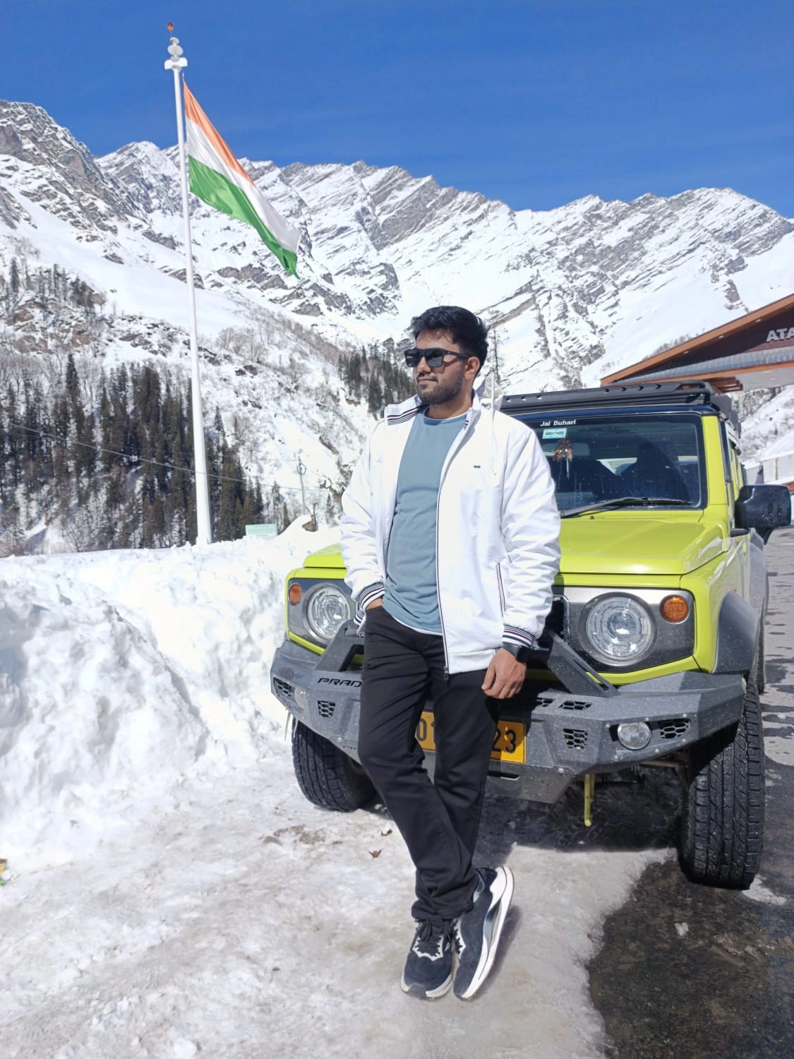 Devashish Tyagi Stylish Photo